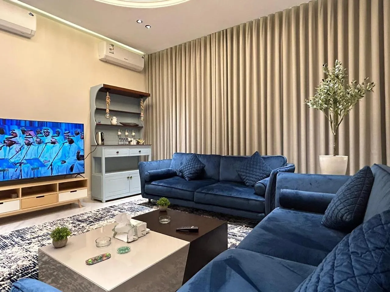 Apartment شقة فاخرة غرفة وصالة بالعارض ٢ Riyadh Saudi Arabia
